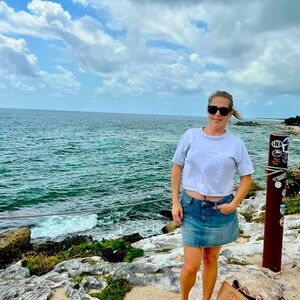 Meet your Posher, Amanda